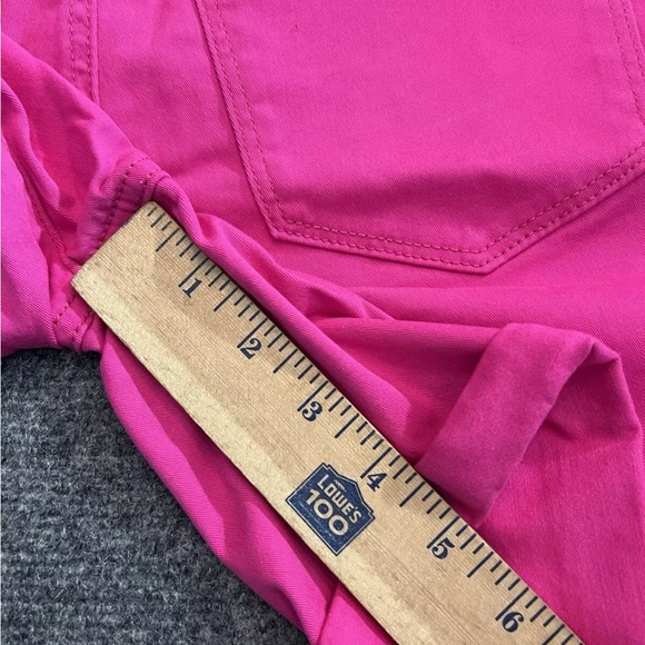 NWT Crown & Ivy Shorts Size 8 Hot Pink Woman’s Mid Rise $54.50 - Picture 5 of 9